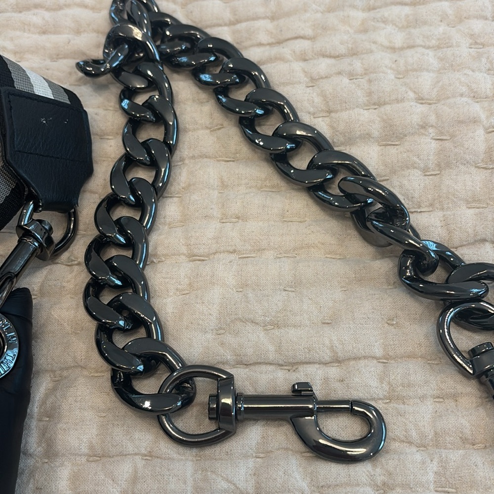 Handbag - Picture 5 of 5